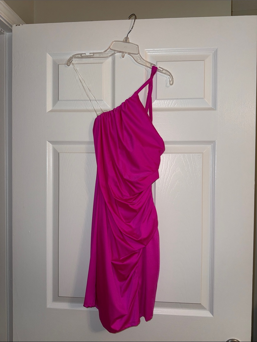 One-Shoulder Ruched Cocktail Dress in Fuchsia